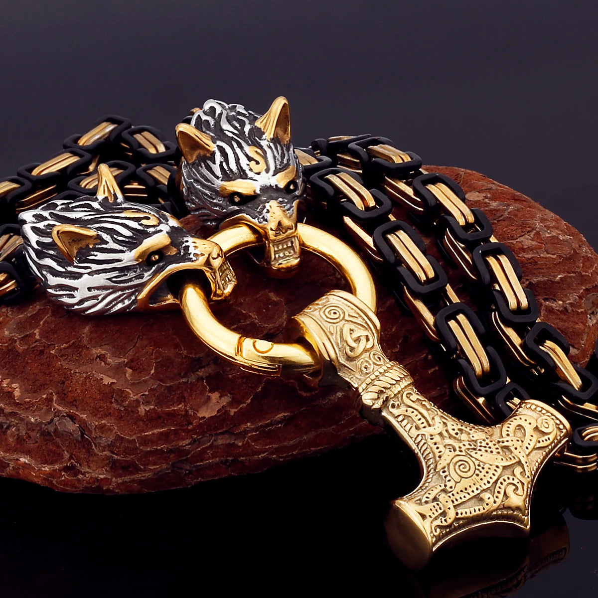Nordic Celtic Men's Necklace Pendant Viking Wolf Head Stainless Steel Scandinavian Rune Amulet Domineering Biker Jewelry