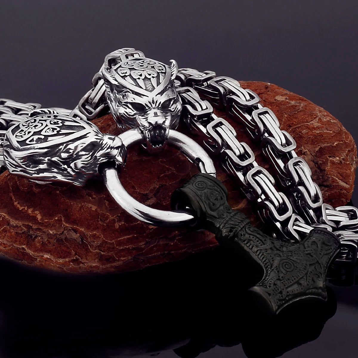 Nordic Celtic Men's Necklace Pendant Viking Wolf Head Stainless Steel Scandinavian Rune Amulet Domineering Biker Jewelry