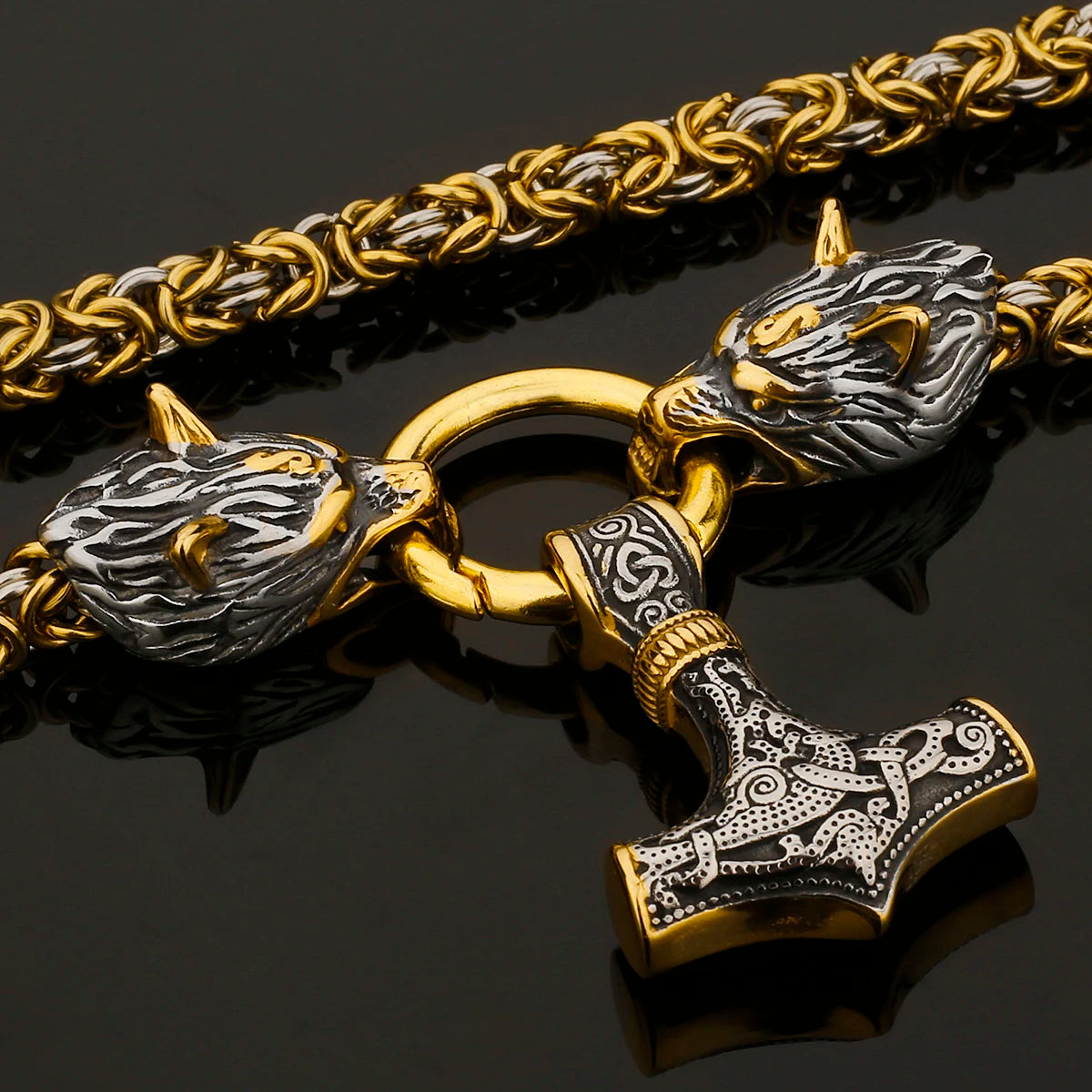 Nordic Celtic Men's Necklace Pendant Viking Wolf Head Stainless Steel Scandinavian Rune Amulet Domineering Biker Jewelry
