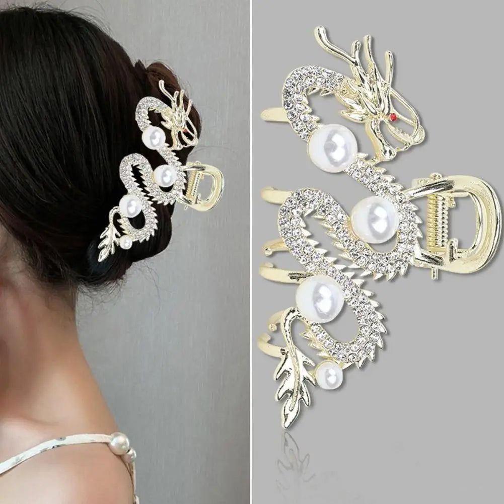 Broche "Dragon de perle "
