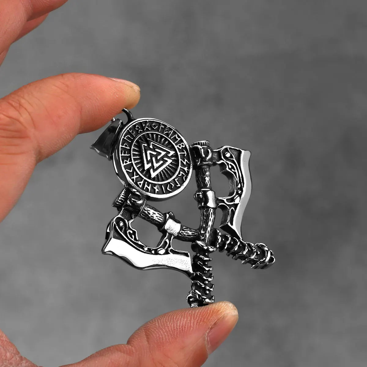 Stainless Steel Viking Double Axe Pendant Necklace Nordic Rune Amulet Trinity Necklace High Quality Popular Jewelry Gift