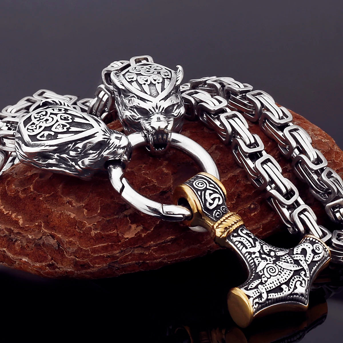 Nordic Celtic Men's Necklace Pendant Viking Wolf Head Stainless Steel Scandinavian Rune Amulet Domineering Biker Jewelry
