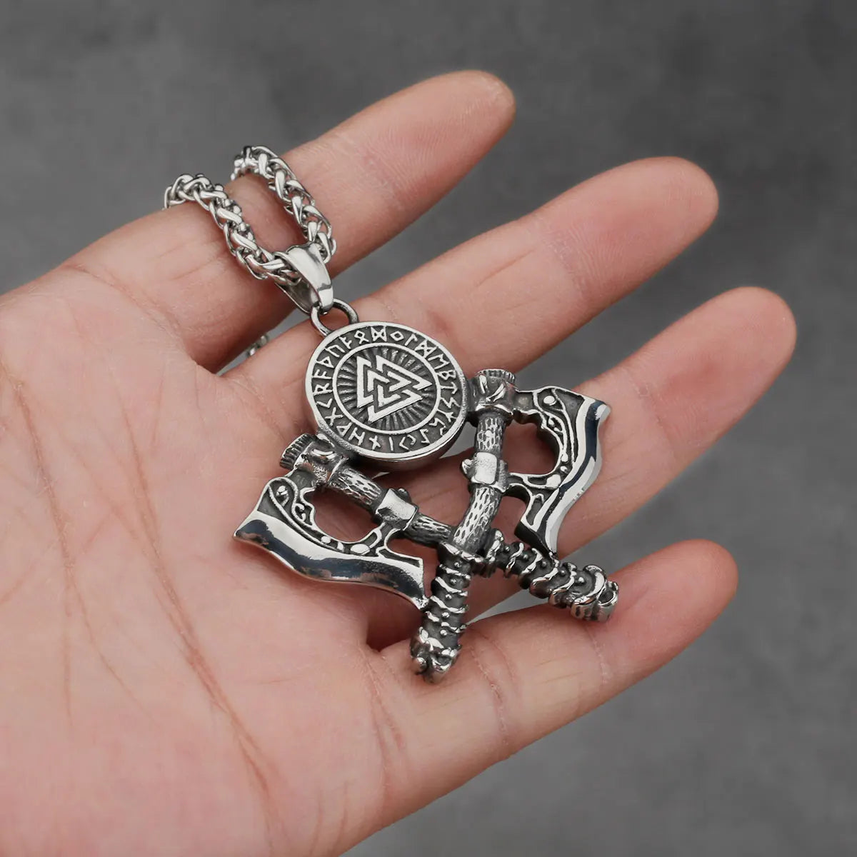 Stainless Steel Viking Double Axe Pendant Necklace Nordic Rune Amulet Trinity Necklace High Quality Popular Jewelry Gift