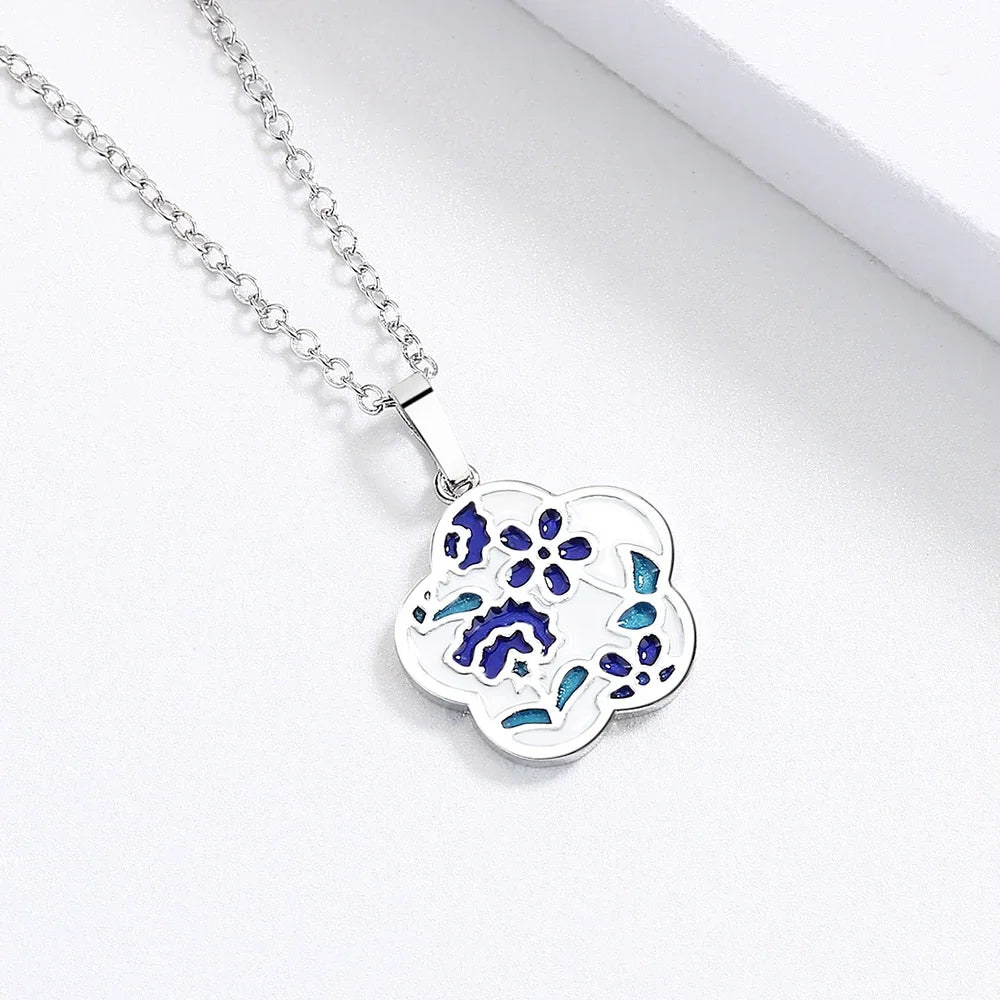 Pendentif rétro floral