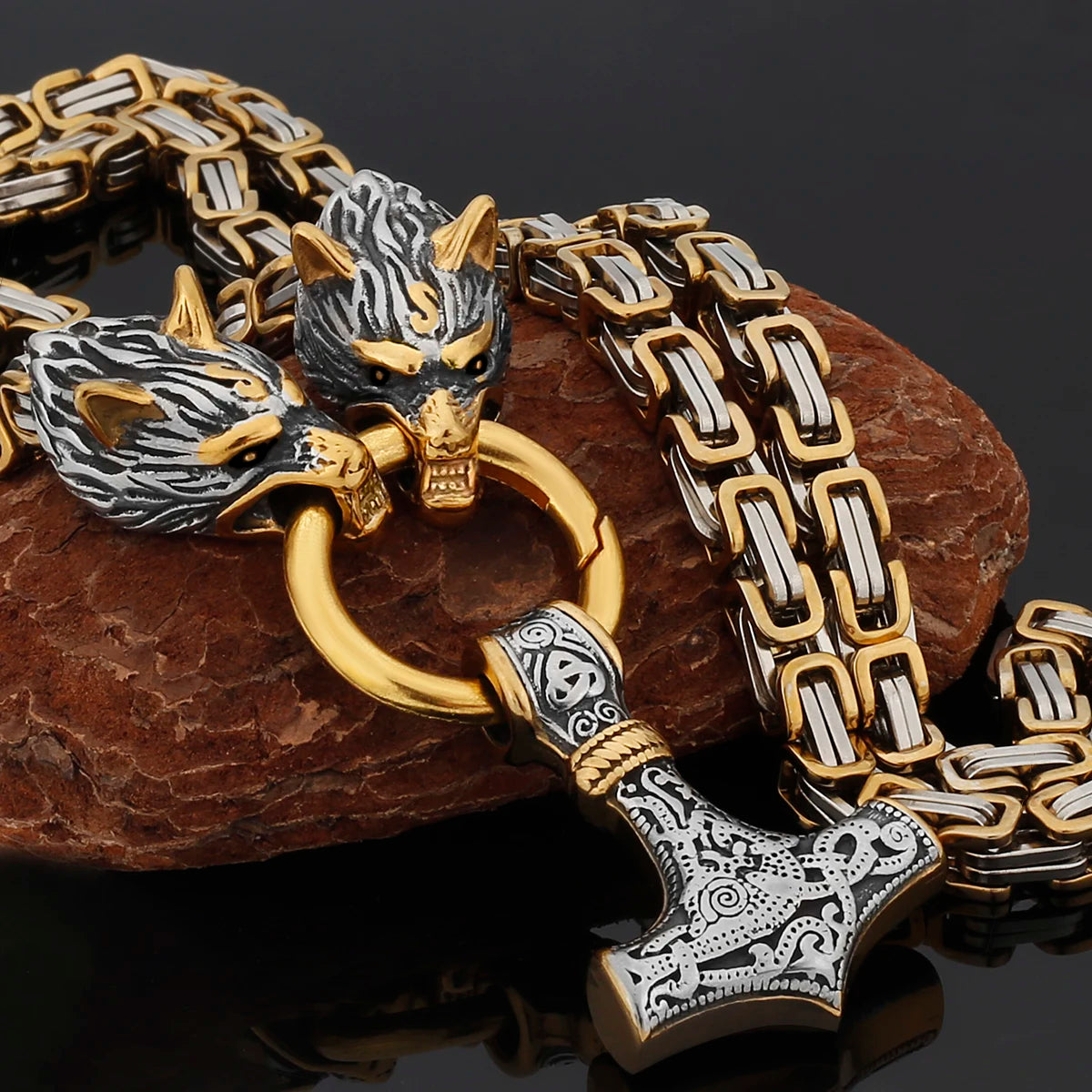 Nordic Celtic Men's Necklace Pendant Viking Wolf Head Stainless Steel Scandinavian Rune Amulet Domineering Biker Jewelry