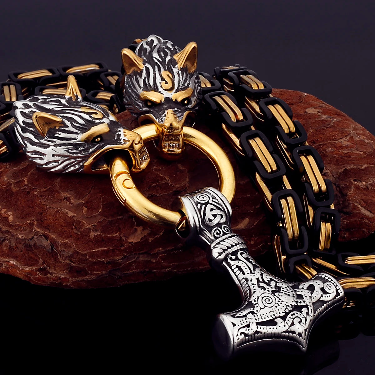 Nordic Celtic Men's Necklace Pendant Viking Wolf Head Stainless Steel Scandinavian Rune Amulet Domineering Biker Jewelry