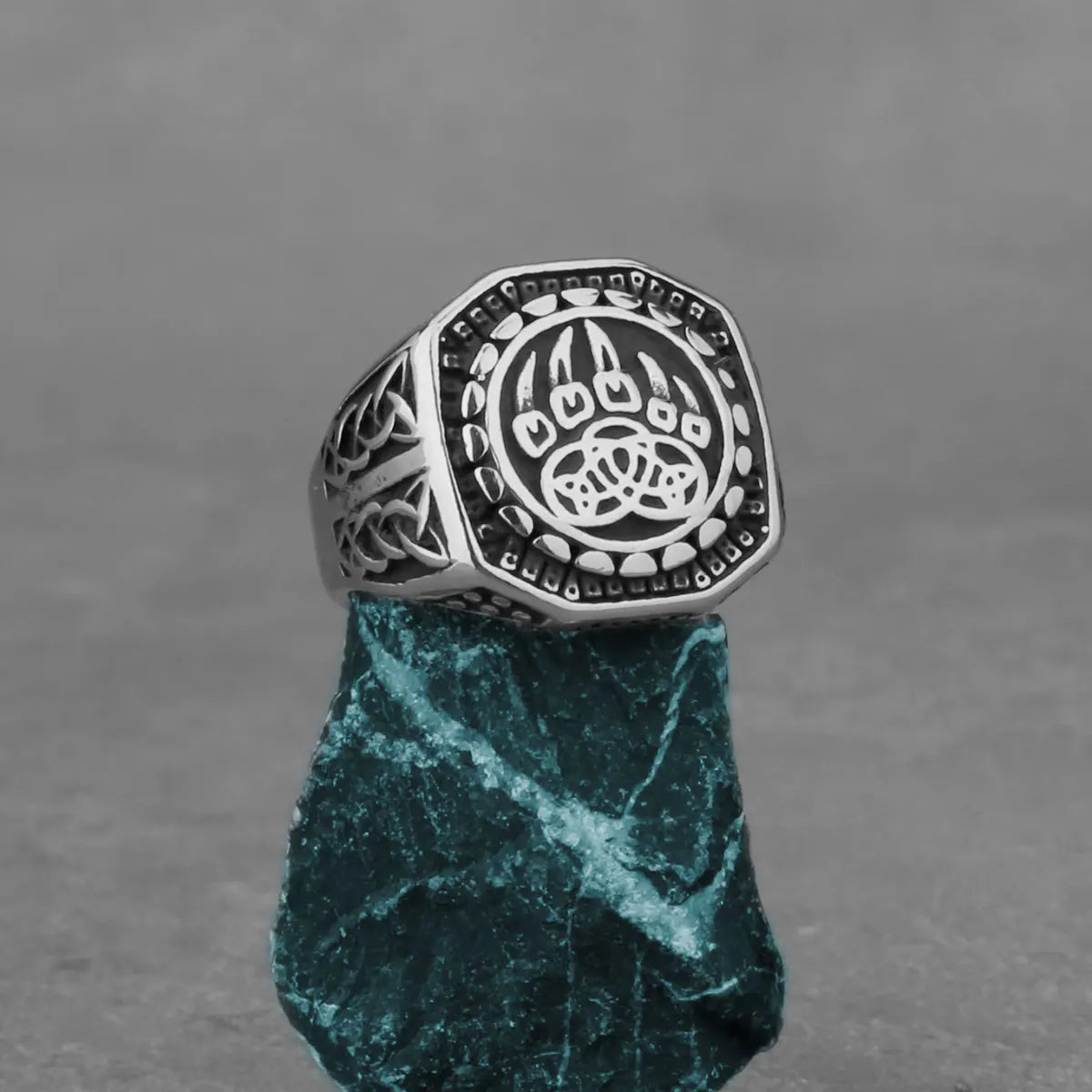 Viking Wolf Claw Rune Ring Men Women Norwegian Animal Bear Claw Amulet Ring Stainless Steel Scandinavian Jewelry Gift