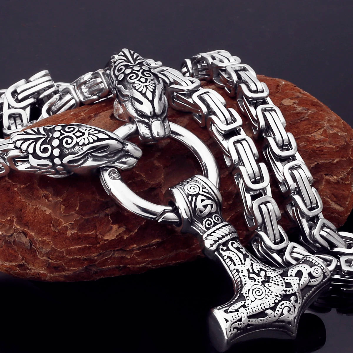 Nordic Celtic Men's Necklace Pendant Viking Wolf Head Stainless Steel Scandinavian Rune Amulet Domineering Biker Jewelry