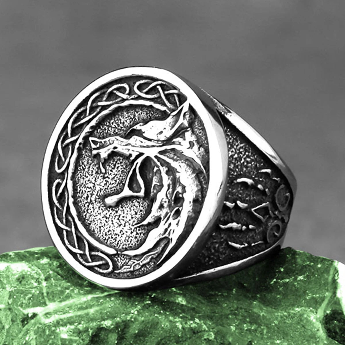 Stainless Steel Nordic Viking Wolf Head Ring Men Hip Hop Vintage Wolf Claw Rune Amulet Accessories Charm Boyfriend Jewelry Gift