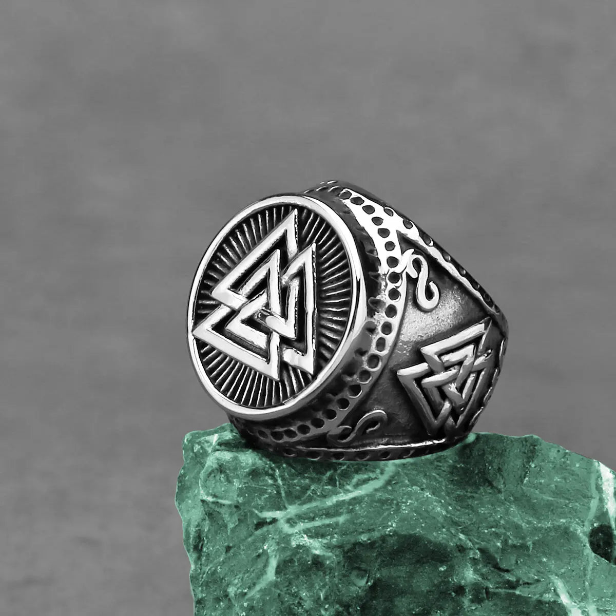 New Creative Viking Vintage Valknut Rune Ring Men Stainless Steel Trendy Ring Biker Boy Fashion Jewelry Gifts Wholesale