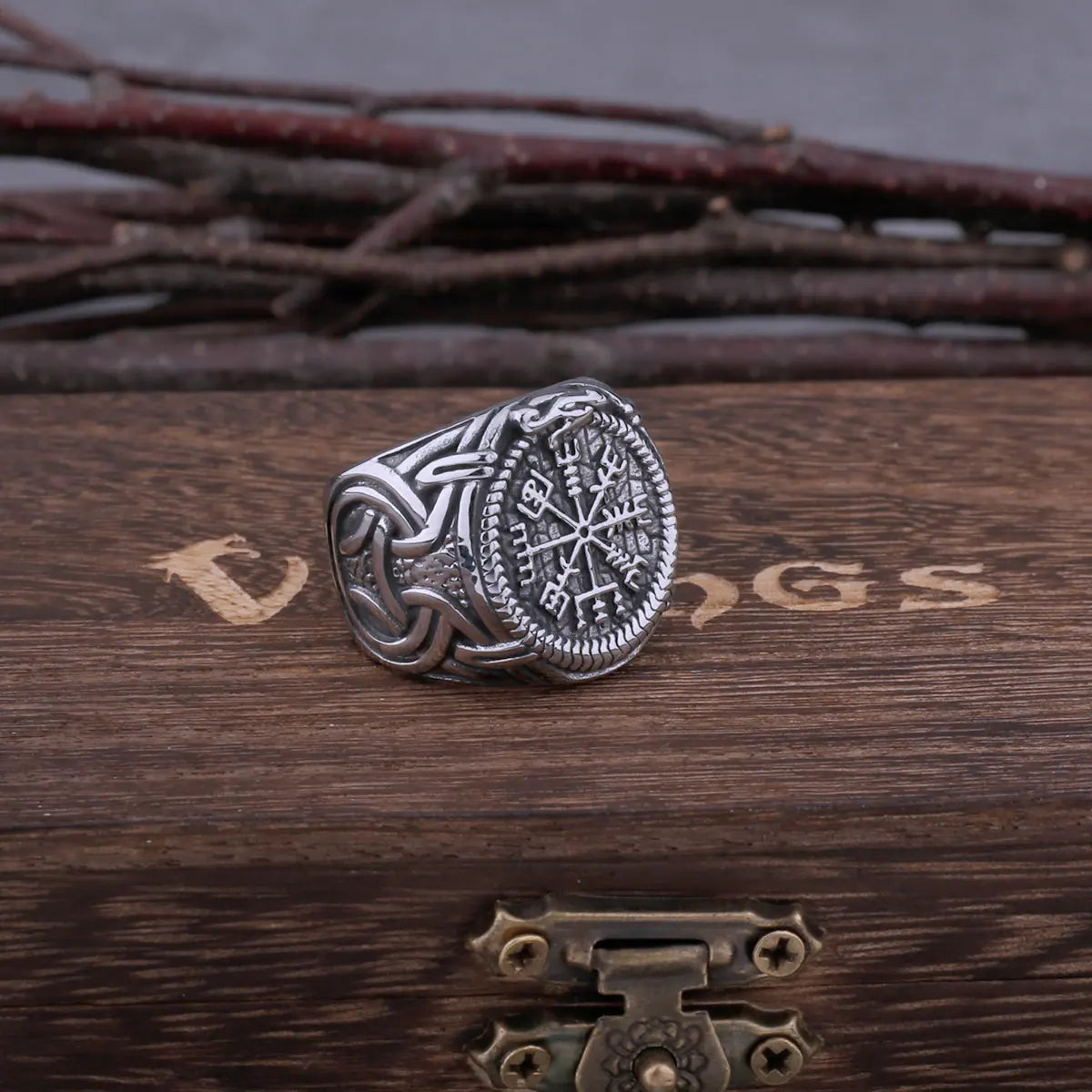 Anneau Nordique  Vegvisir