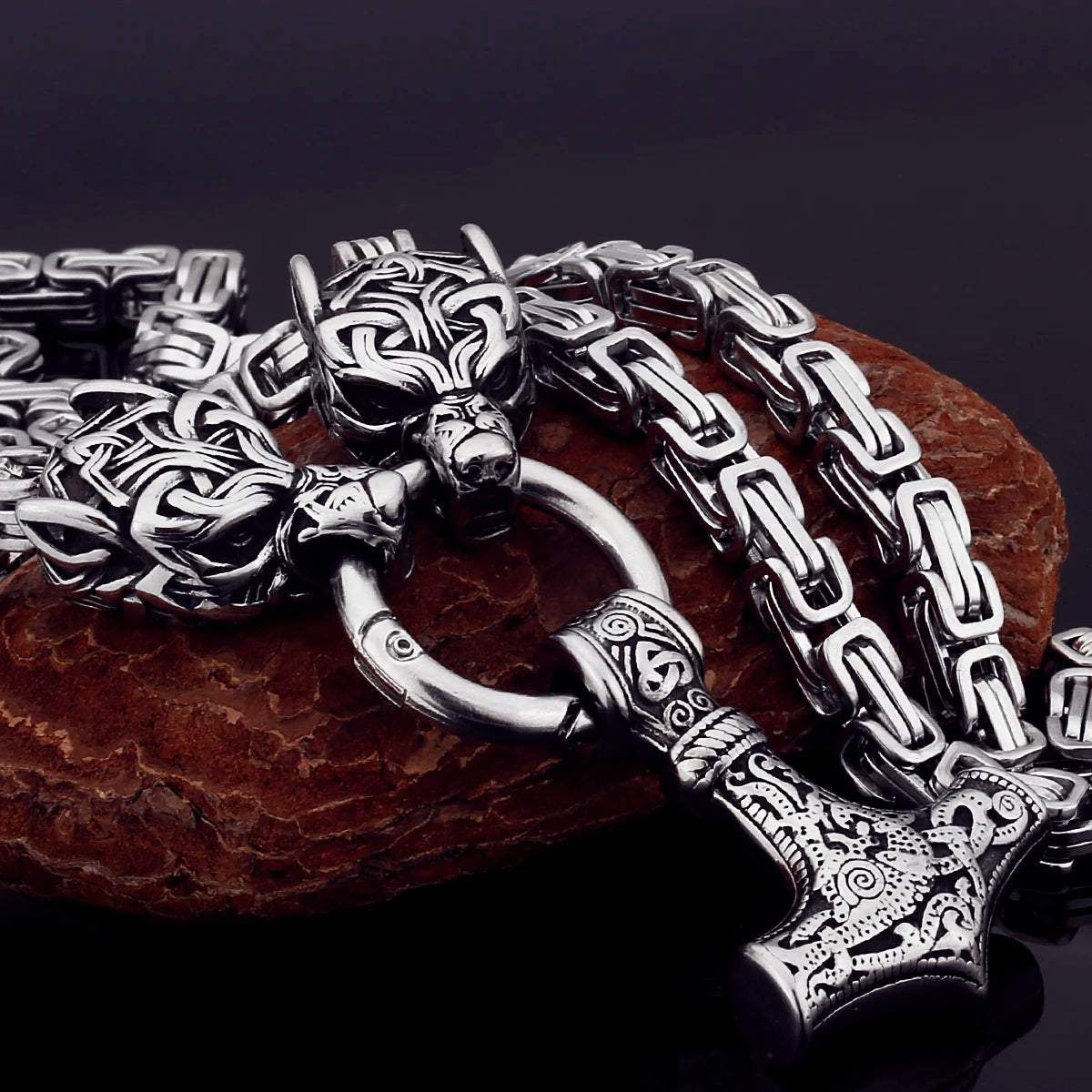 Nordic Celtic Men's Necklace Pendant Viking Wolf Head Stainless Steel Scandinavian Rune Amulet Domineering Biker Jewelry