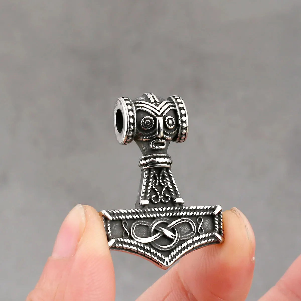 Pendentif Marteau de Thor Mjolnir Acier Inoxydable
