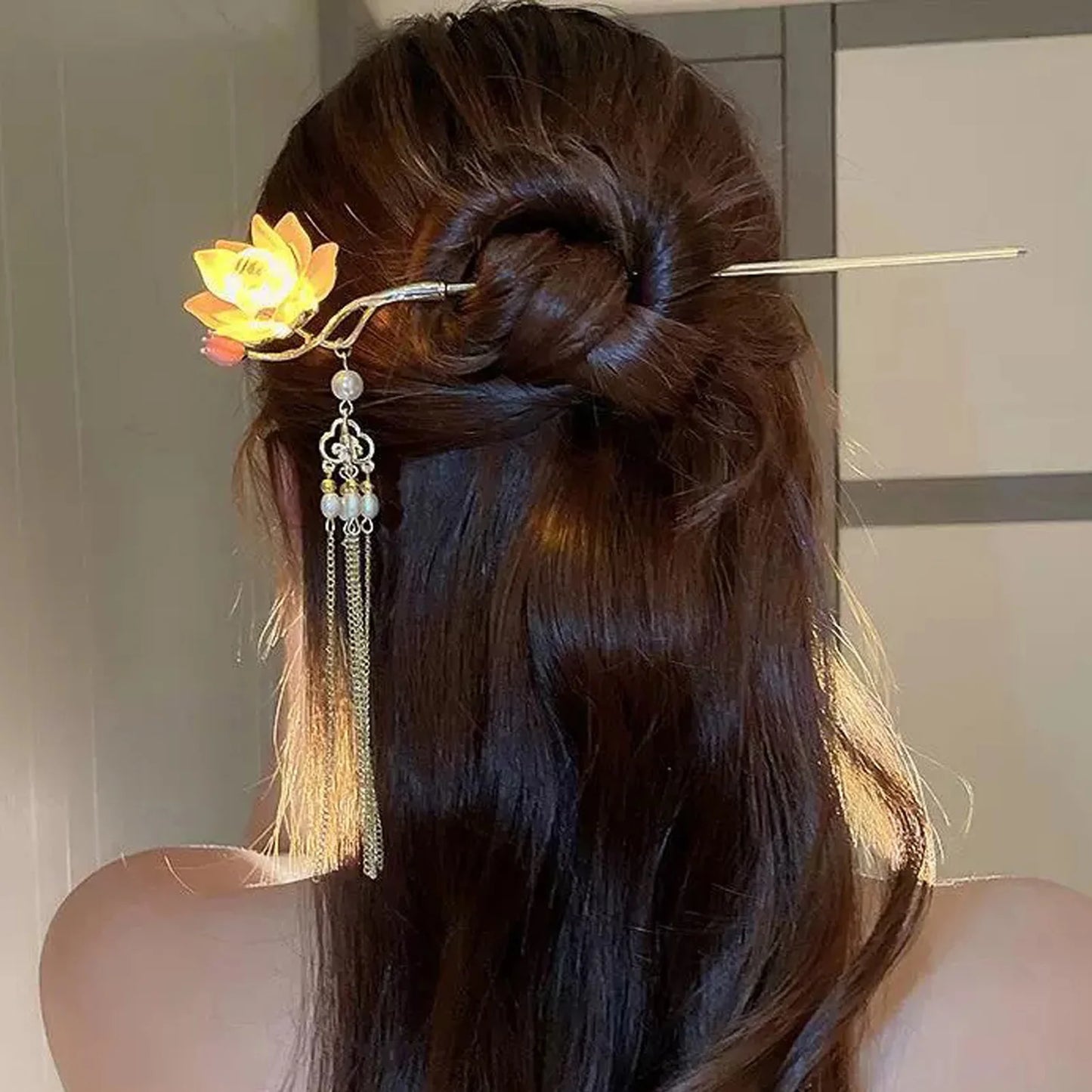 Hair stick Lantern